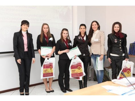 Инвестиционен проект на великотърновски ученици спечели наградата на Ректора на Стопанска академия в национално състезание по икономика